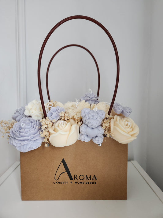 Sac de bougies en arrangement floral